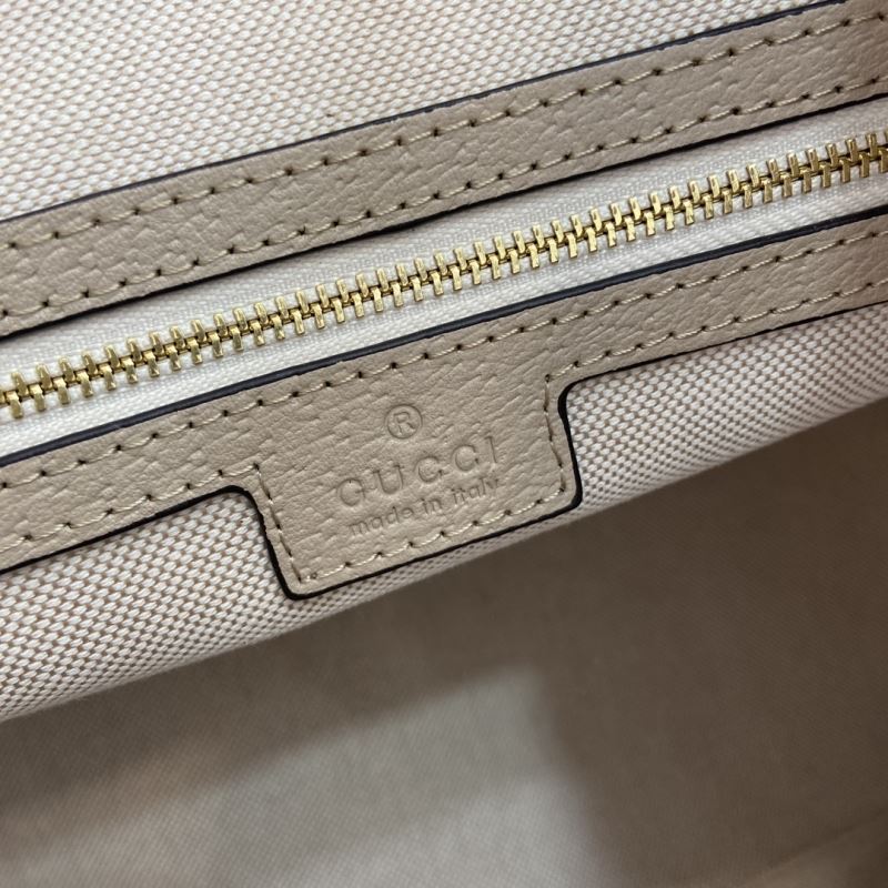 Gucci Hobo Bags